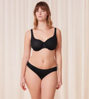 Harmony Spotlight Minimiser Bra