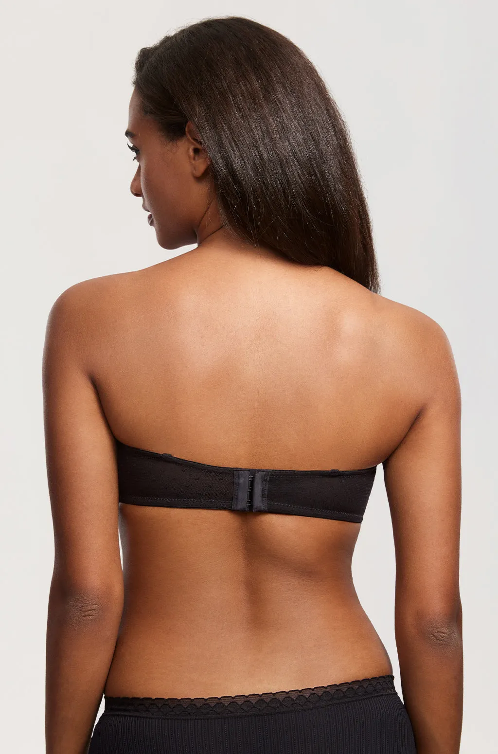 Romantic Lace Strapless Bra