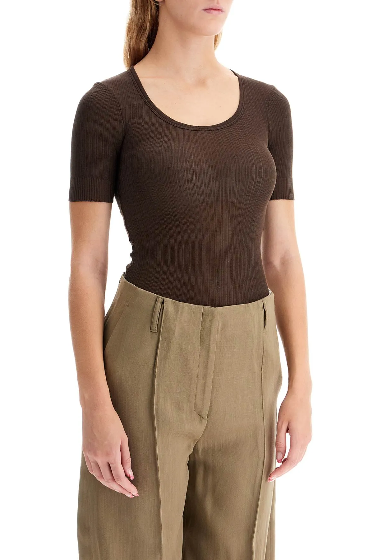 SHORT-SLEEVED LIGHTWEIGHT KNIT BODY FOR MEN